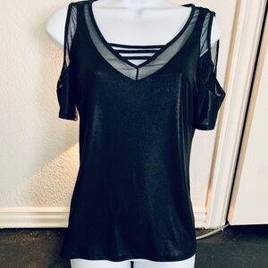 ROCK & REPUBLIC Shimmer Cold Shoulder Liquid Metallic Black Top -  S